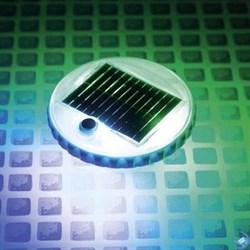 Плавающая подсветка на солнечной батарее Intex 28695 - фото 104357