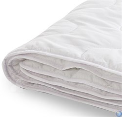 Одеяло Легкие сны Перси легкое - Микроволокно "Лебяжий пух" - 100% - фото 100050